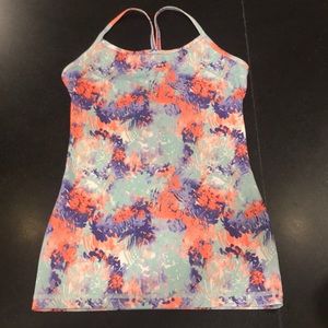 Ivivva Tumblin Tank sz10